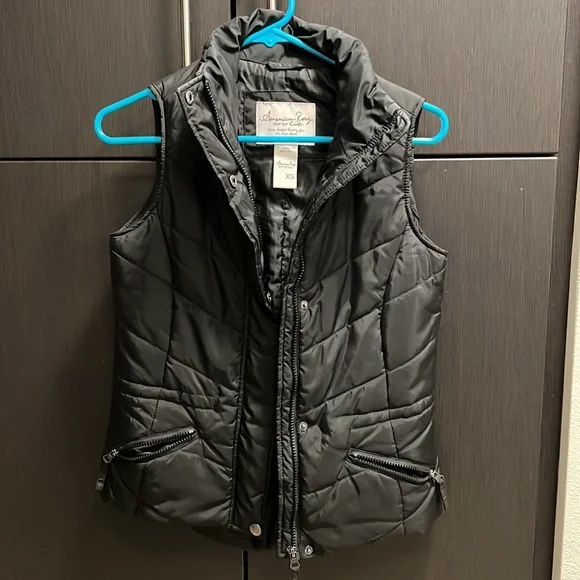 Black American rag vest - Picture 2 of 6